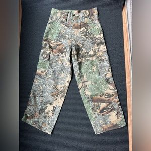 King’s Camo Boys Pants - Size 6T - Great condition!